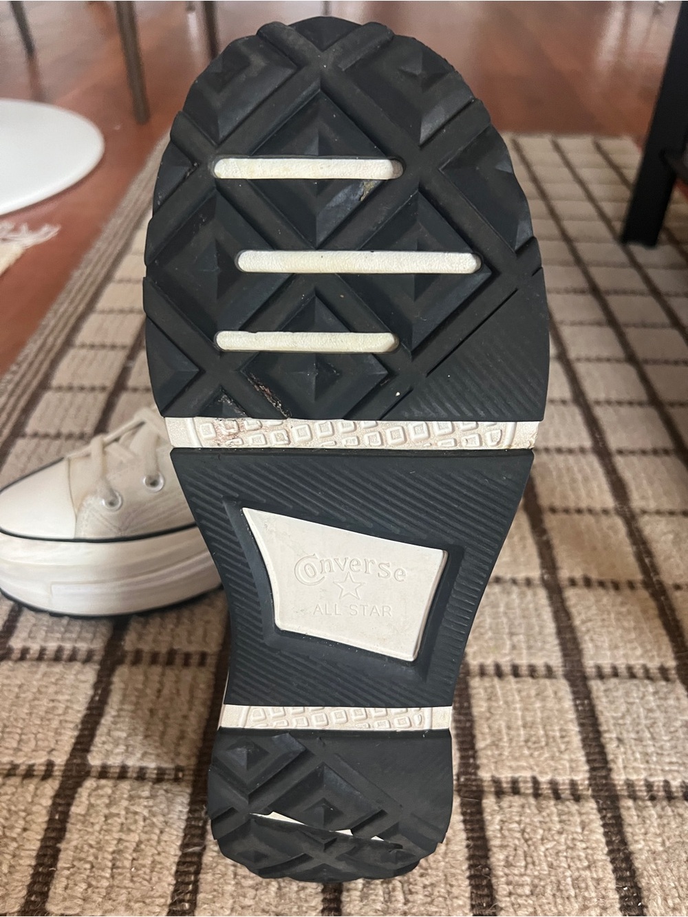 Converse Off-White Chuck 70 AT-CX Sneakers - Picture 10 of 11